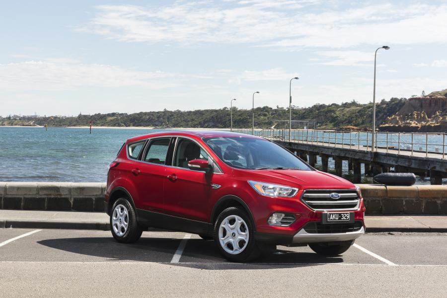  Ford Escape Ambinente 2016 года  (AU) (фото 8 из 14)
